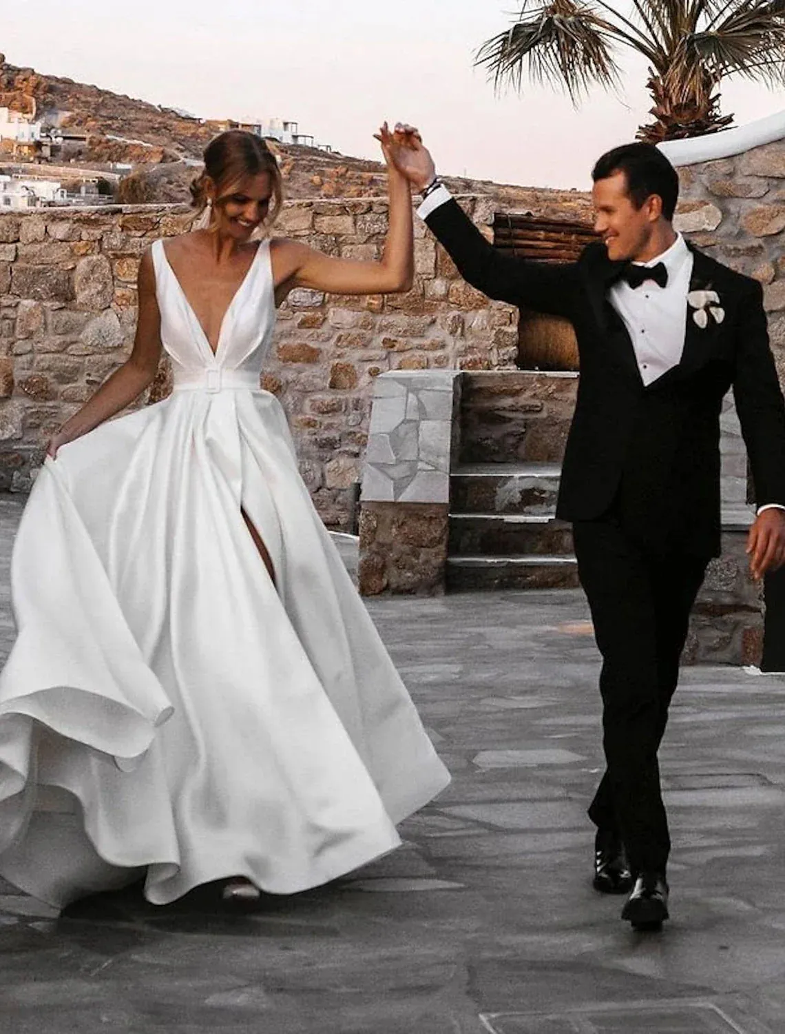 Beach Casual Wedding Dresses A-Line V Neck Sleeveless Court Train Satin Bridal Gowns With Sashes / Ribbons Sash / Ribbon 2023 Summer Wedding Party