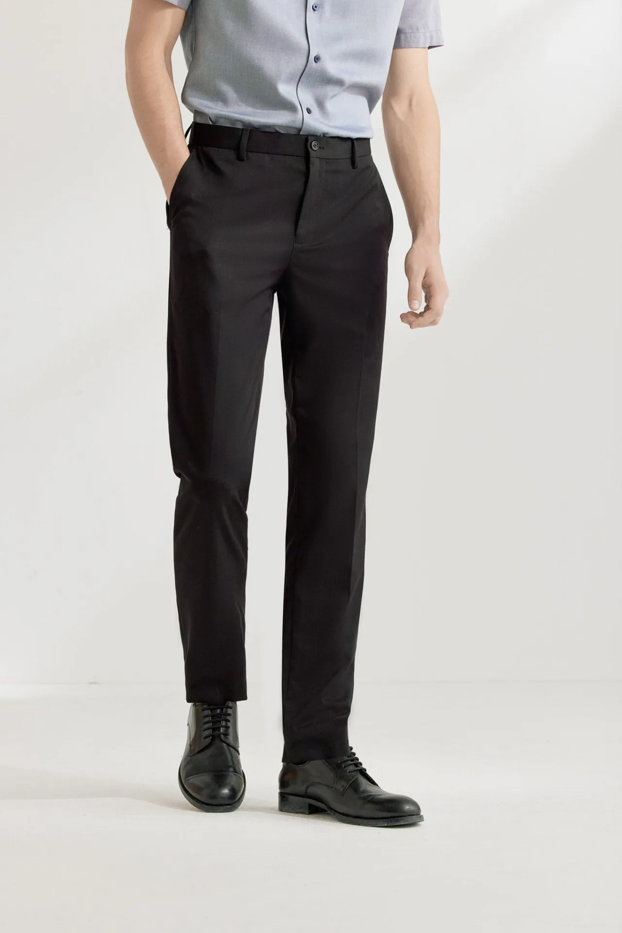 Essential Everyday Formal Pants in Slim Fit