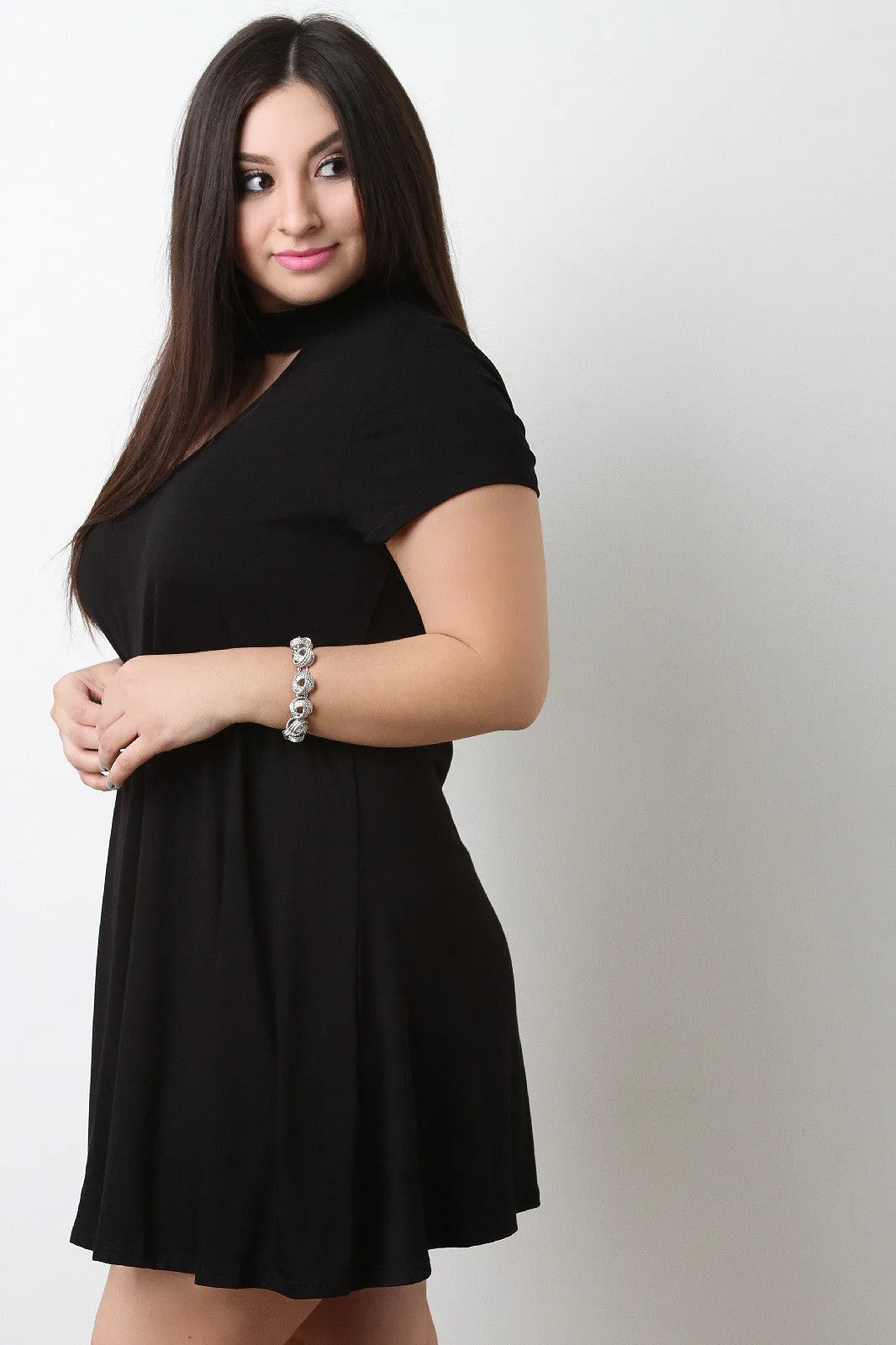 Jersey Knit Mock Choker Neck Shift Dress