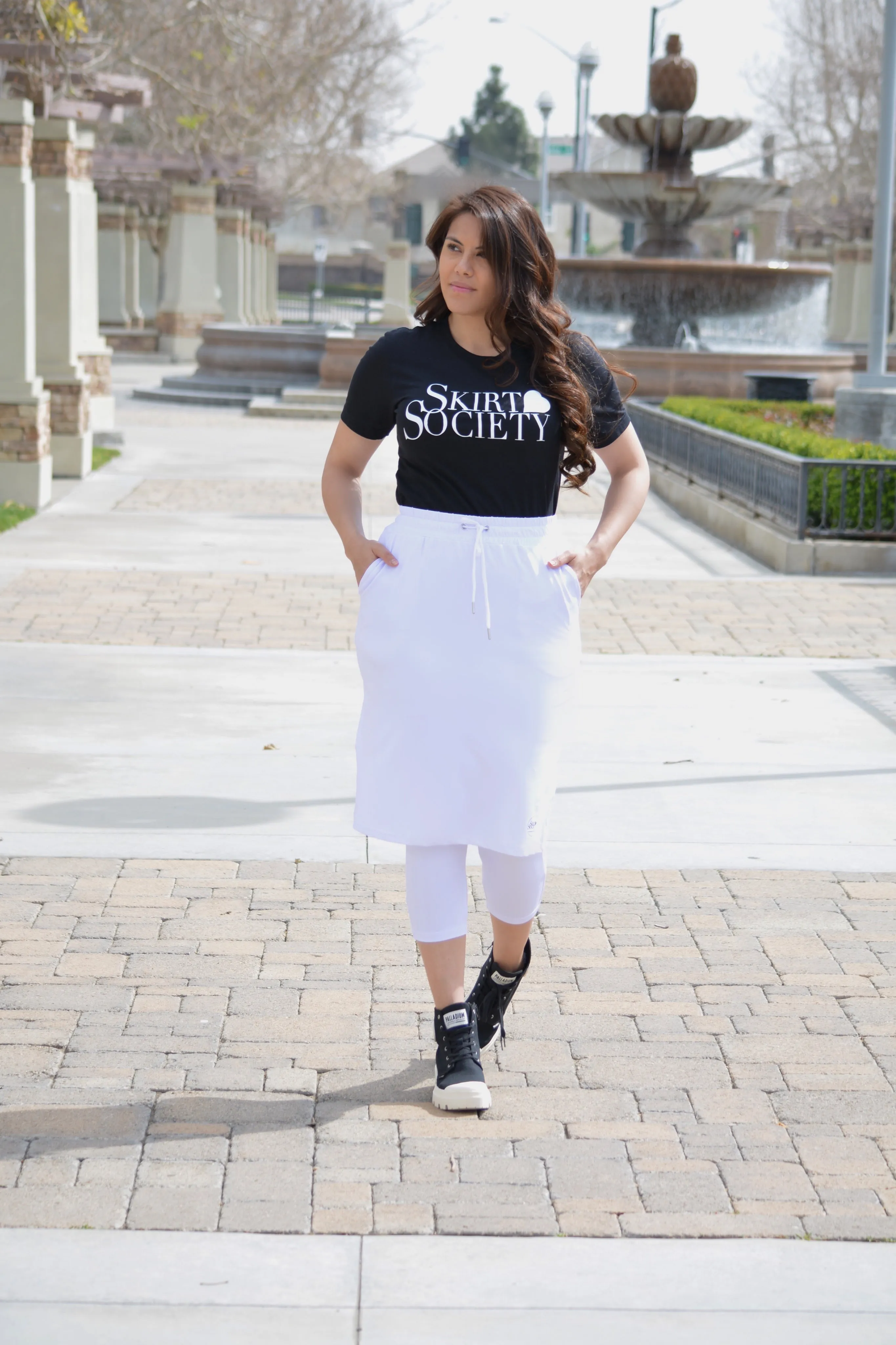 Pisa White Athletic Skirt (capri leggings)