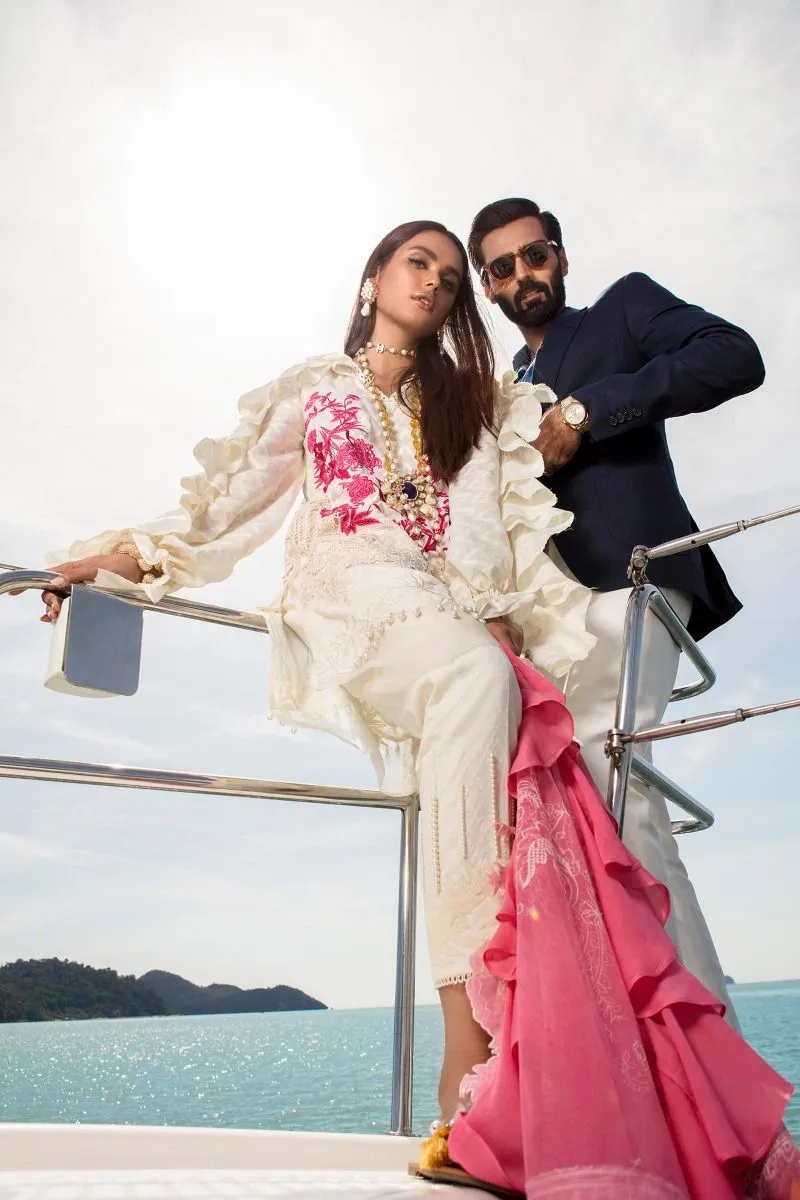 Sana Safinaz Luxury Lawn Collection 2020 – 9B