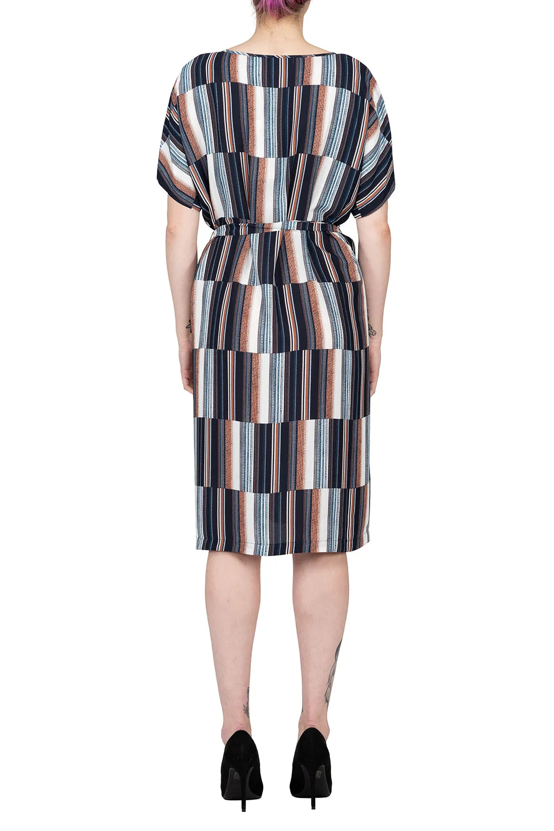 SCANDINAVIA-Short Sleeve Multicolored Belted Shift Dress