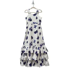Sleeveless Formal Dress / Flowers