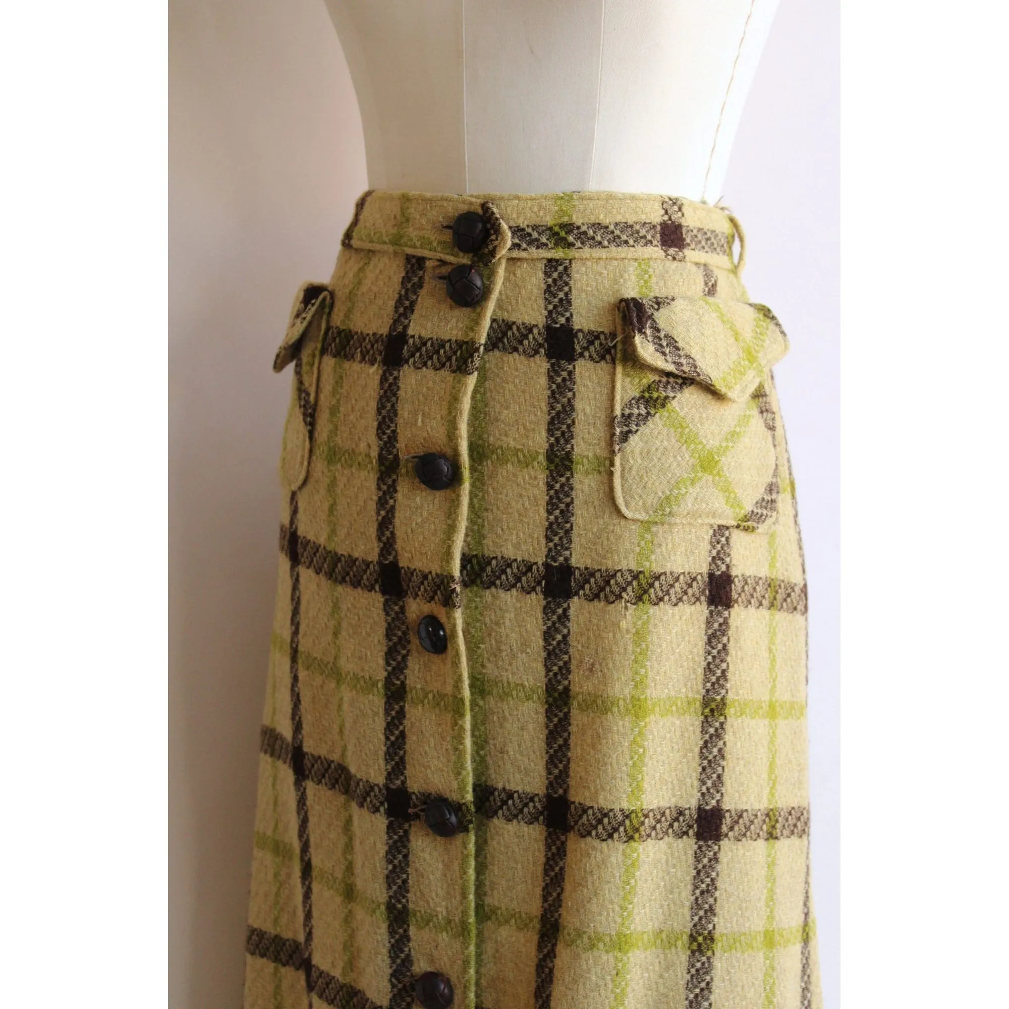 Vintage 1940s Livingston Bros. Plaid Wool Skirt with Pockets